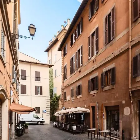 Loft A Due Passi Dal Pantheon 아파트 *